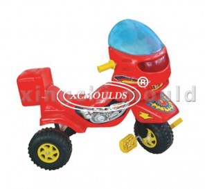 童車(chē)模具